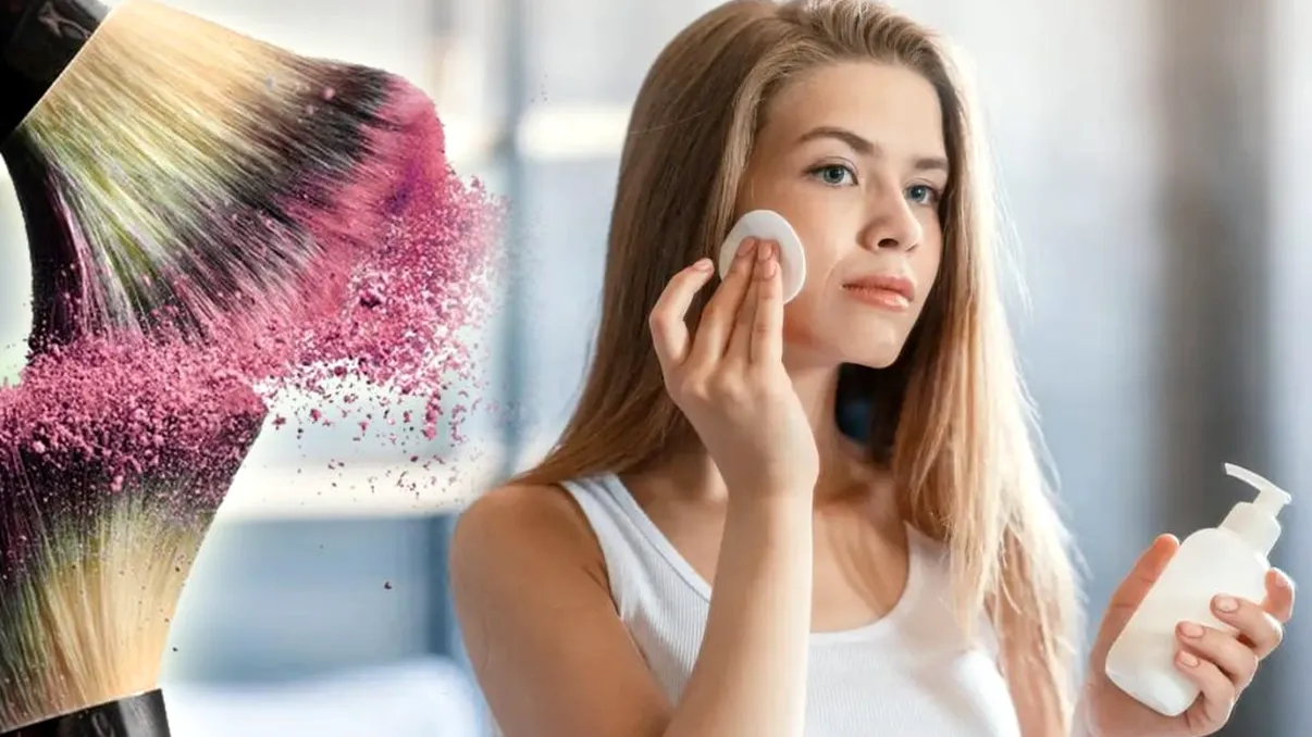 Greșeala uriașă pe care o fac multe femei când se demachiază. La ce pericol te expui