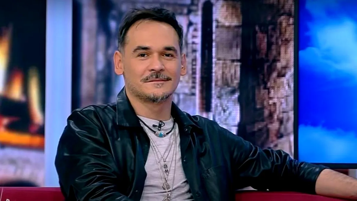 Răzvan Simion nu se uită la bani când pleacă în vacanță. Cât a plătit pentru o noapte de cazare în Maroc