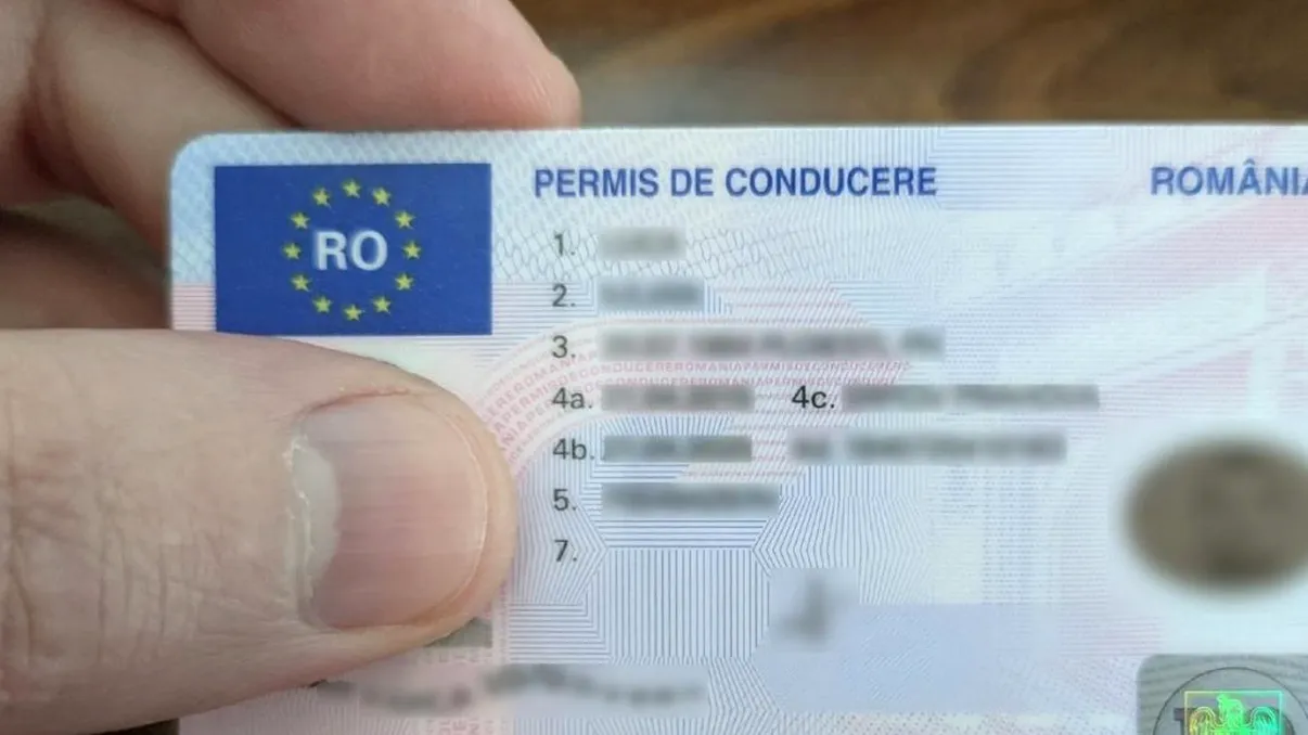 Cum a reușit să ia permisul de conducere un bărbat nevăzător din Oradea. Fosta soție l-a denunțat după divorț