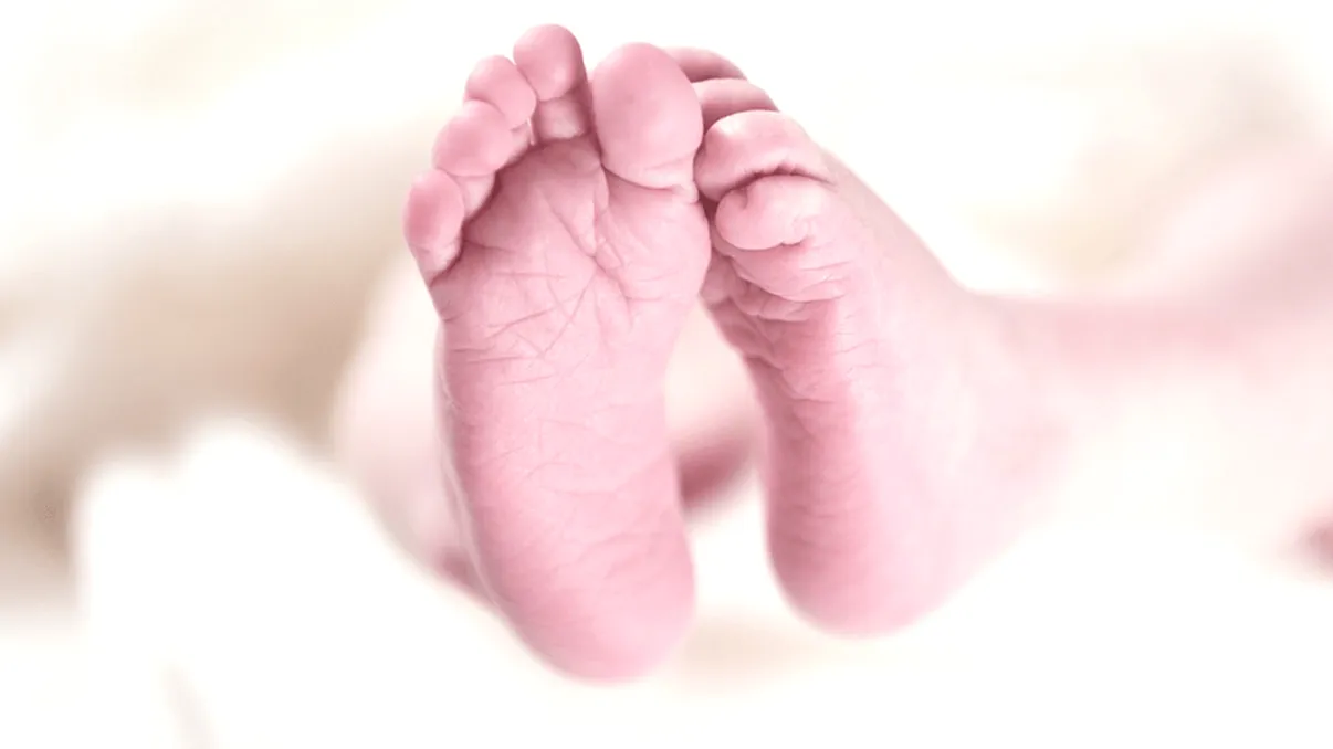 Ce le făcea medicul de la Polizu născuților prematur care reușeau să trăiască. Asistenta, îngrozită când a auzit