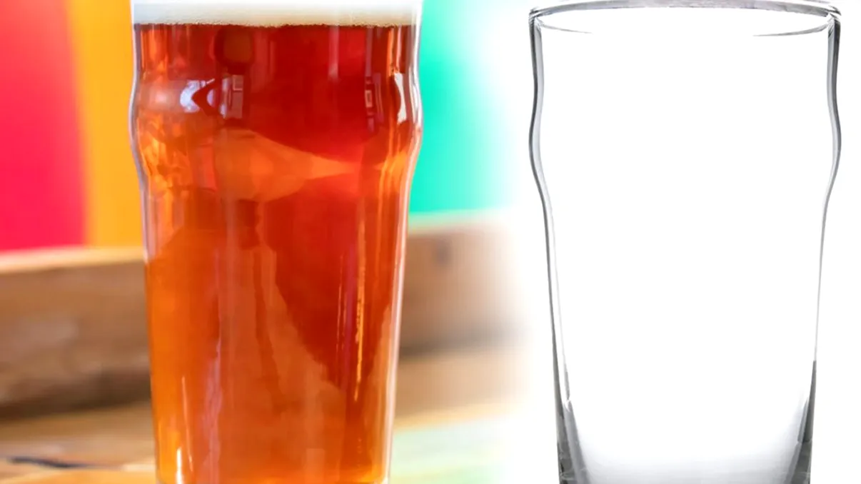 De ce unele pahare au o curbură în partea de sus. Sigur nu știai la ce folosește