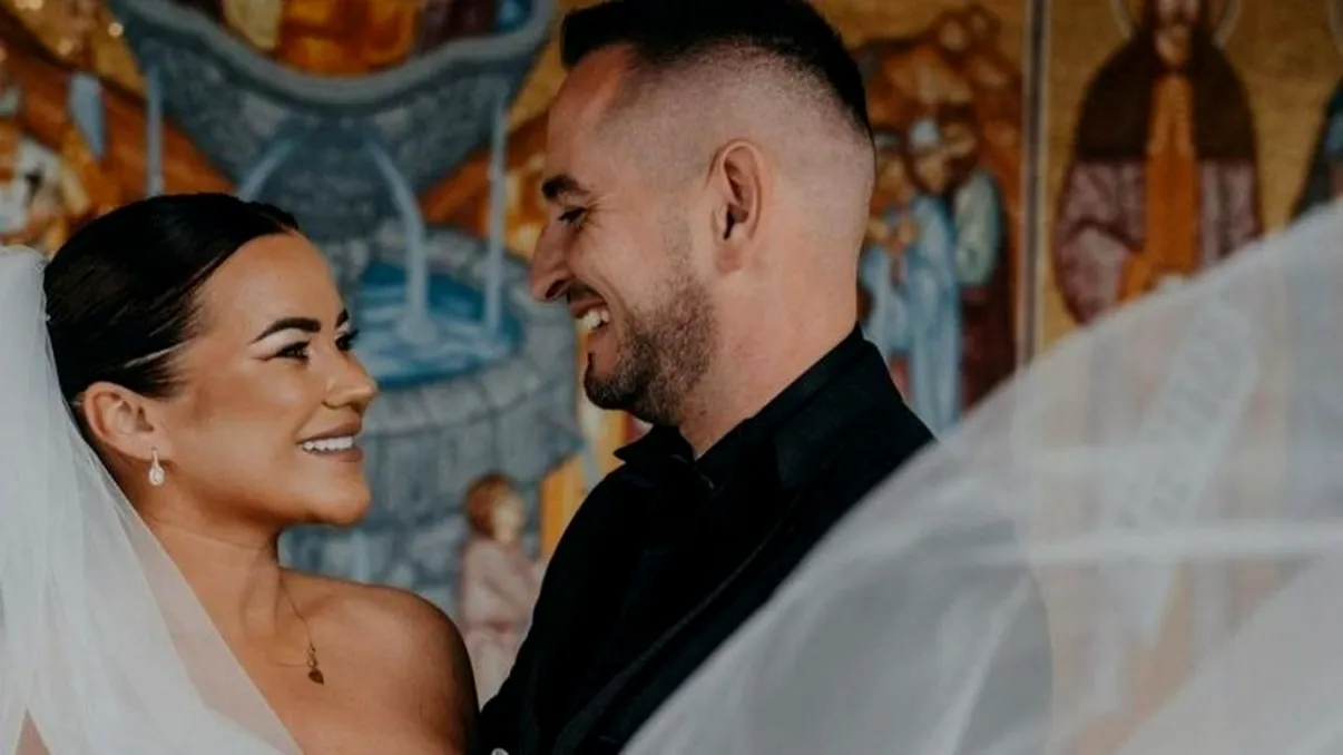 Carmen de la Sălciua și soțul, lună de miere pe lux. Primele imagini din vacanța exotică. FOTO