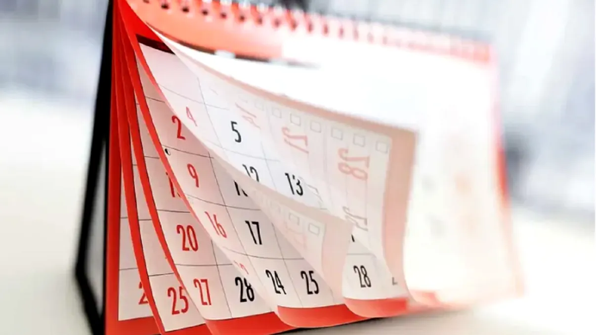 Zi liberă mâine, 5 octombrie. Cine sunt românii care vor beneficia de ea