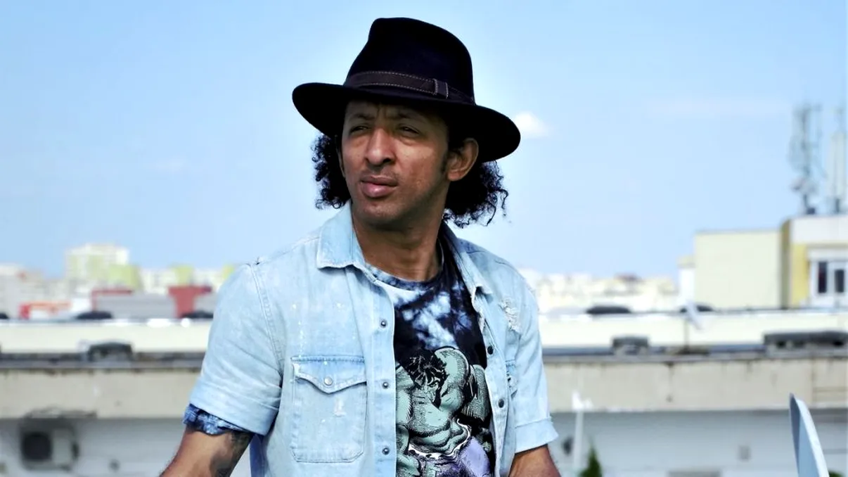 Povestea de viață a lui Kamara. Detalii tulburătoare despre copilăria artistului. Drama prin care a trecut la doar 7 ani