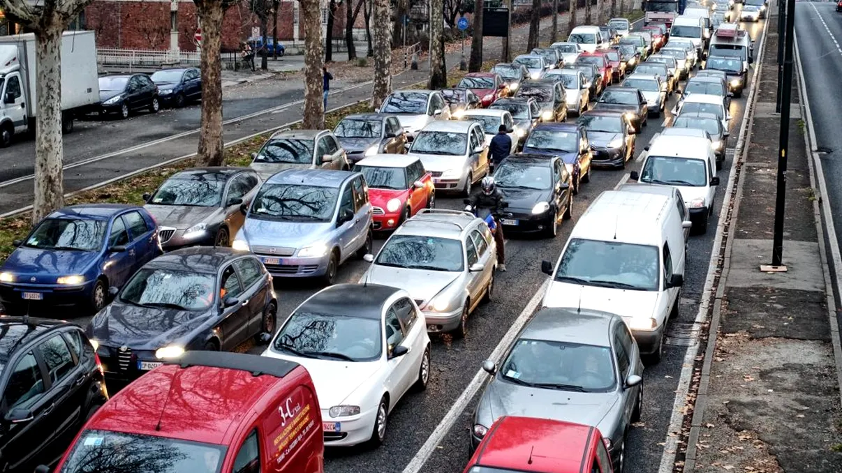 Devine obligatoriu pentru sute de mii de români. Decizia neașteptată care s-a luat