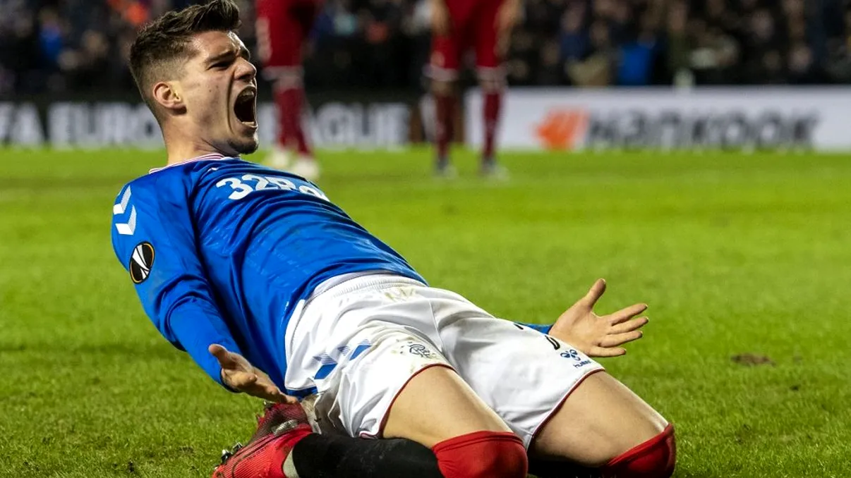 Gest uriaș de fair-play în meciul în care Ianis Hagi a fost titular după 13 luni. Ce decizie a luat antrenorul lui Glasgow Rangers - VIDEO
