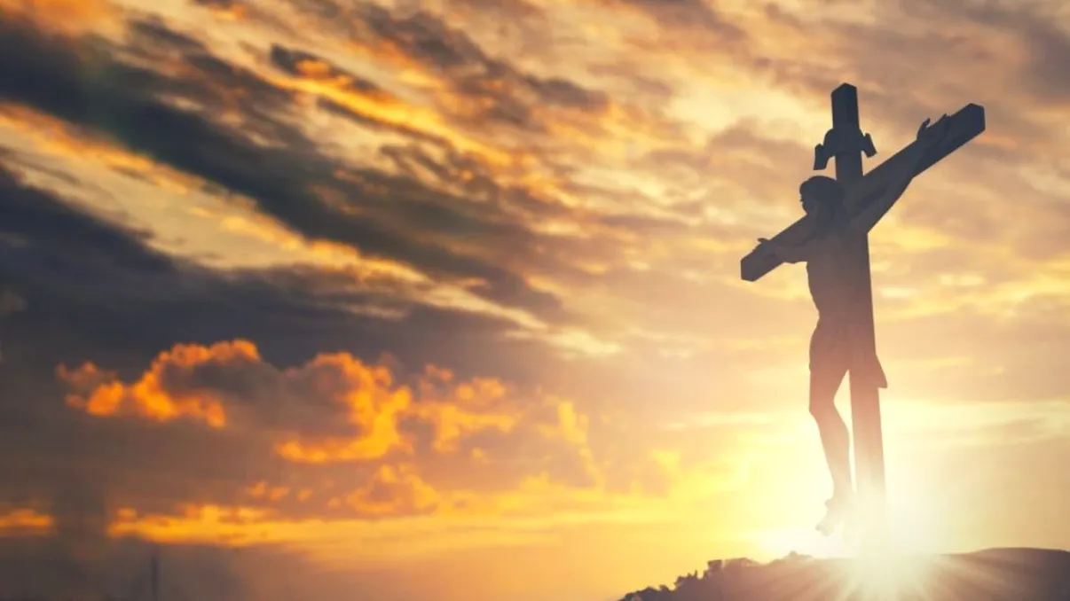 Tradiții, obiceiuri și superstiții în Vinerea Mare. Ce este bine să faci pentru noroc și sănătate