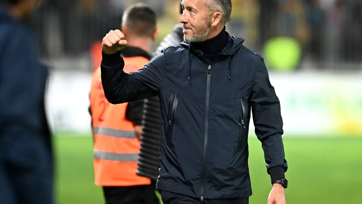 „Sunt un prost și ar trebui să mă las!”. Mihai Stoica, replică furibundă după conferința de presă maraton a lui Kyros Vassaras