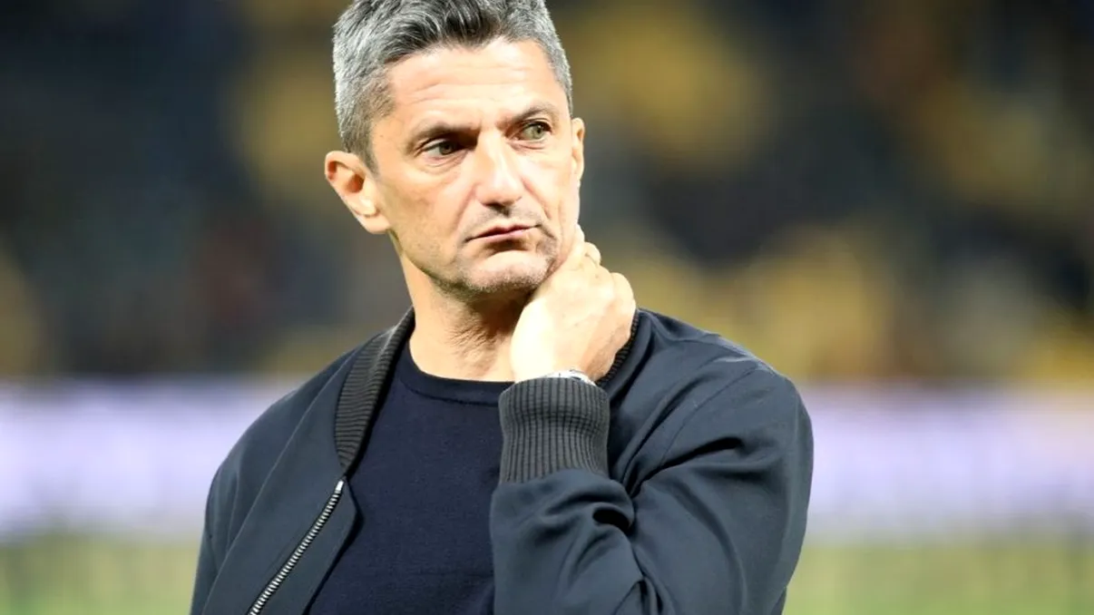 „Îmi vine să merg pe jos o sută de kilometri”. De ce s-a enervat Răzvan Lucescu la meciul PAOK - Panathinaikos - VIDEO