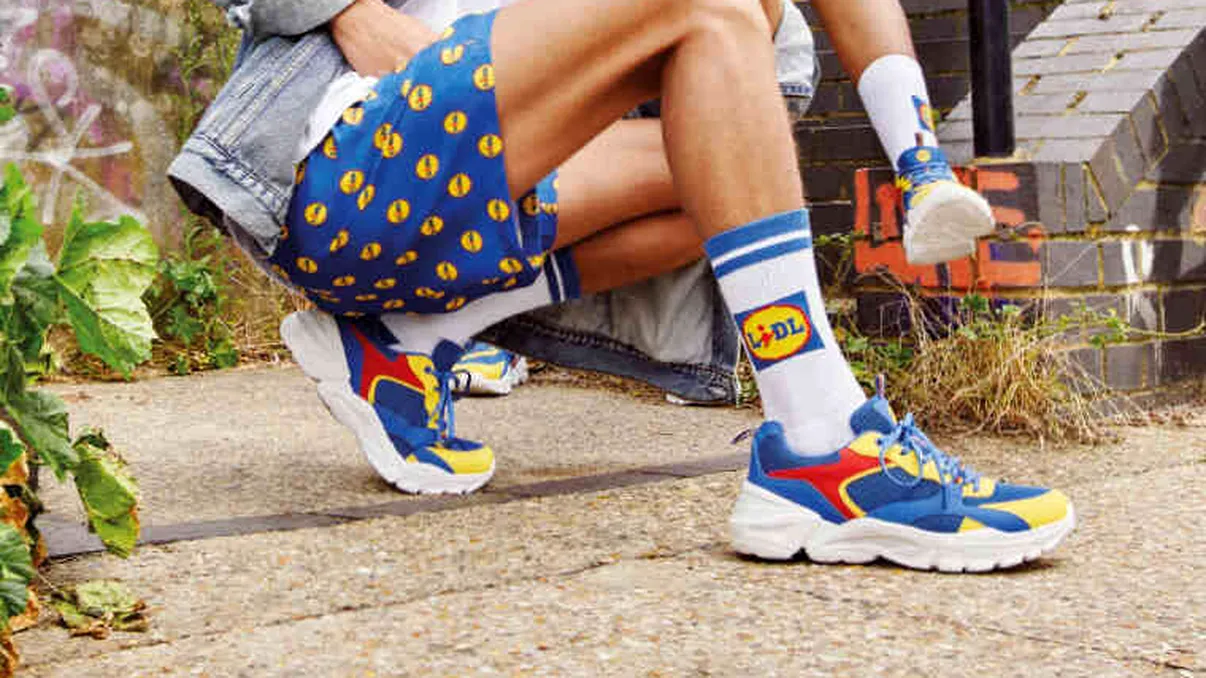 Şosetele de la Lidl care se vând cu o sumă uriaşă pe internet. Mulţi le vor acum, dar nu se mai găsesc în magazine