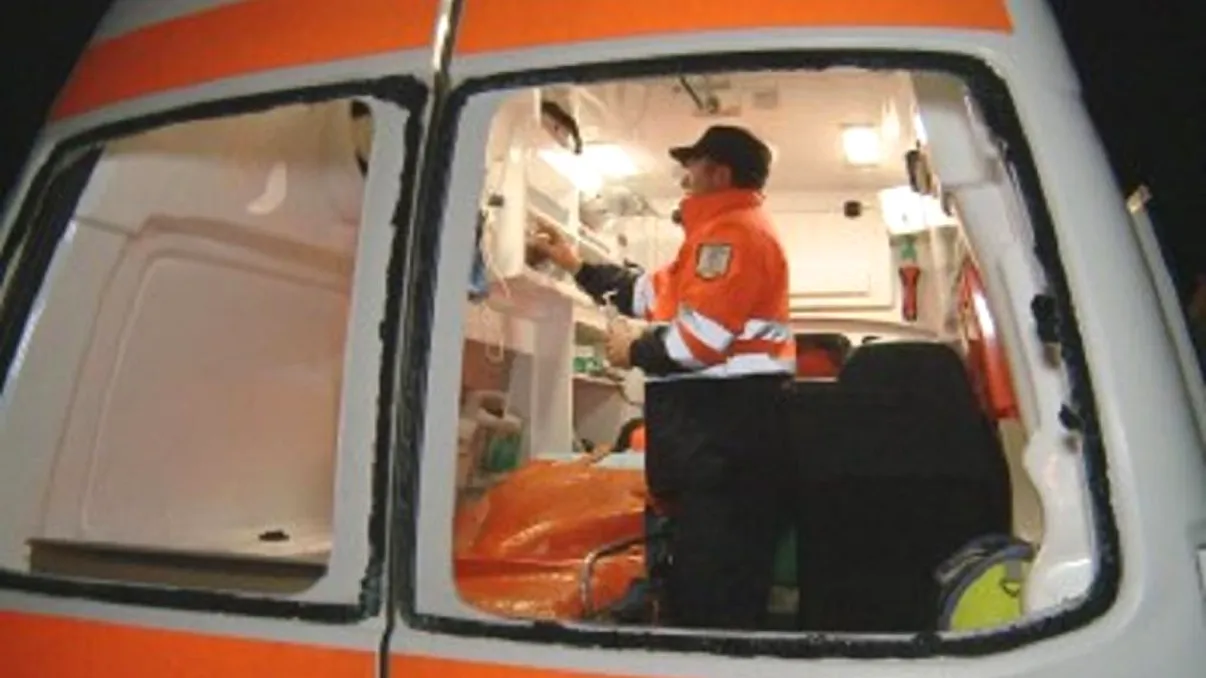 O femeie din Neamț a murit după ce a născut acasă cu o moașă găsită pe Facebook. Ce îi spuseseră medicii la consultație