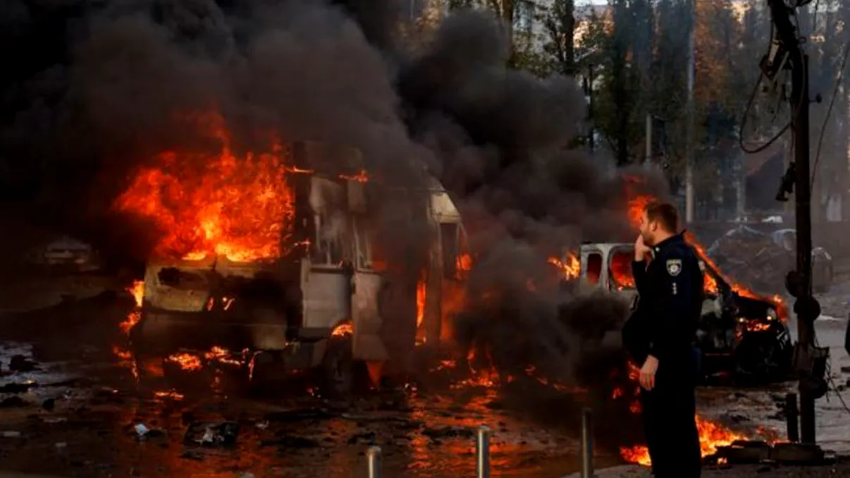 Bombardamentele rusești au îngrozit Kievul în această dimineață. Ce ordin au primit cetățenii ucraineni din partea autorităților