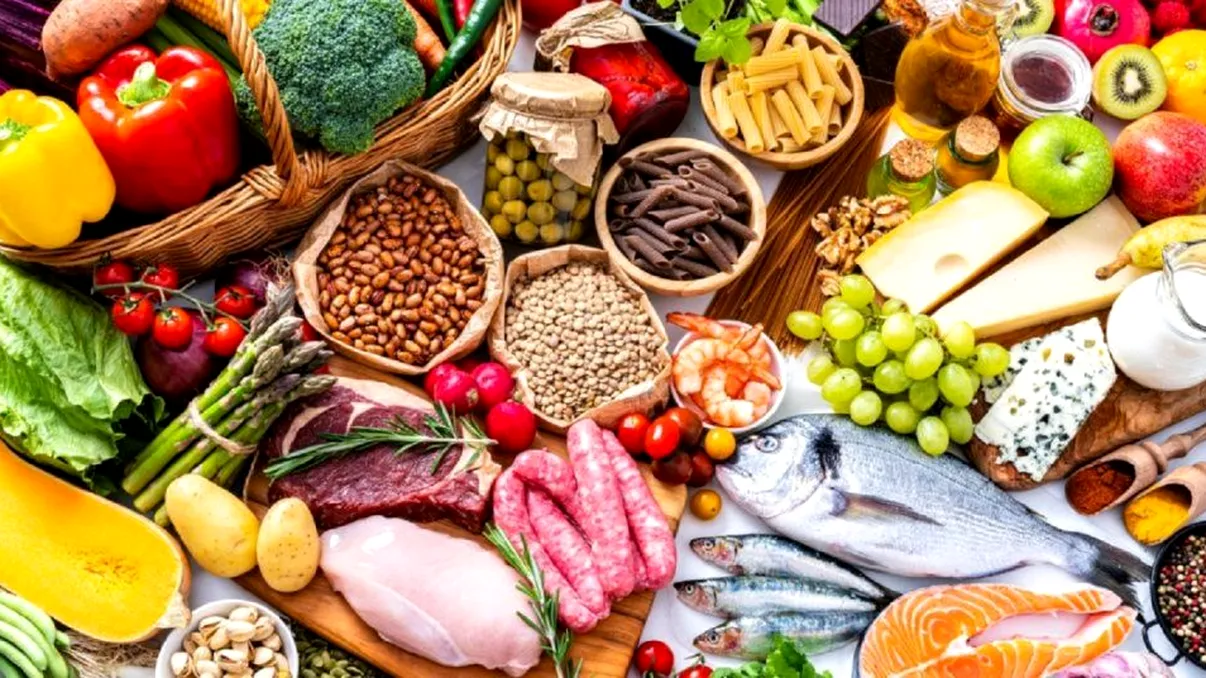 Alimentele esențiale care nu trebuie să-ți lipsească din cămară. Specialiștii de la Harvard explică de ce