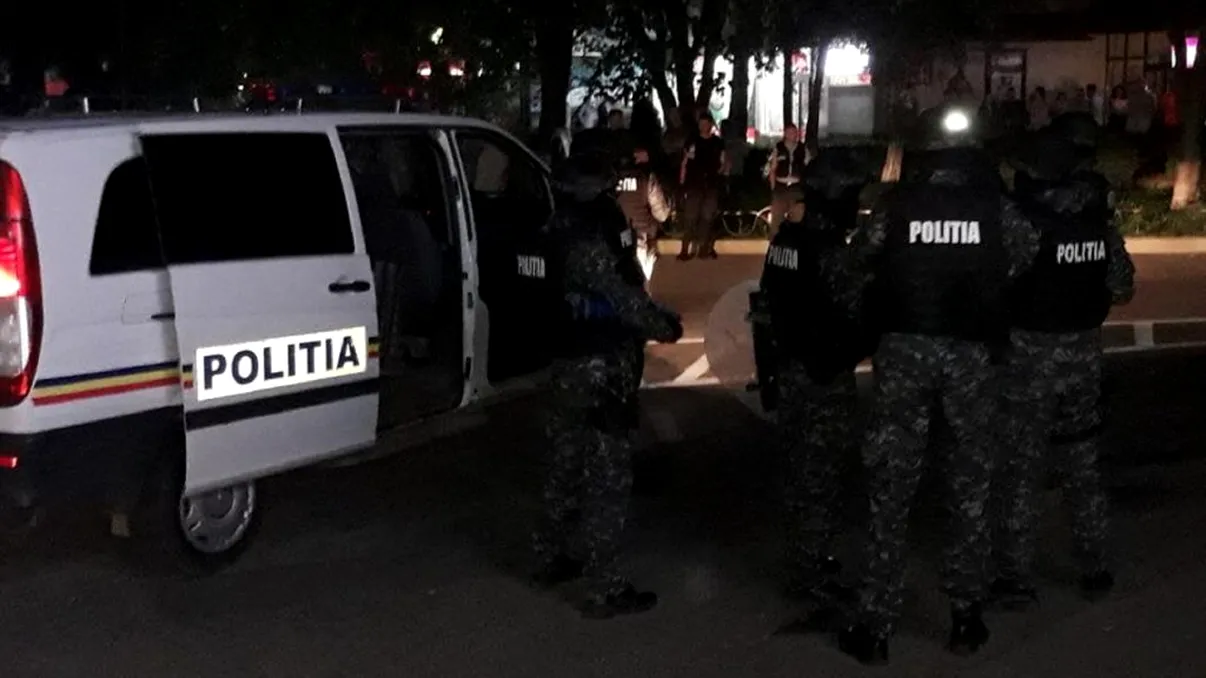 Scene șocante în București. Un bărbat a ajuns la spital în stare gravă după ce a fost atacat pe stradă de un hoț. Gestul care l-a scos din sărite pe agresor