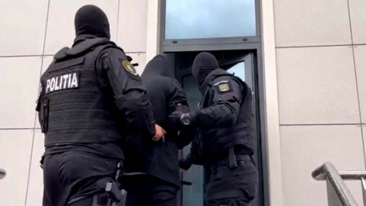 Noi dezvăluiri șocante ale elevului criminal din Craiova. Avocatul său rupe tăcerea despre singurul regret pe care îl are adolescentul