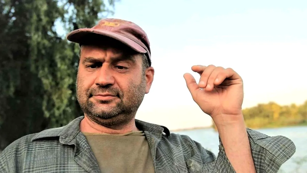 Cine este Celentano din Las Fierbinți. Actorul Adrian Văncică se trage din neamul unui celebru pașoptist român