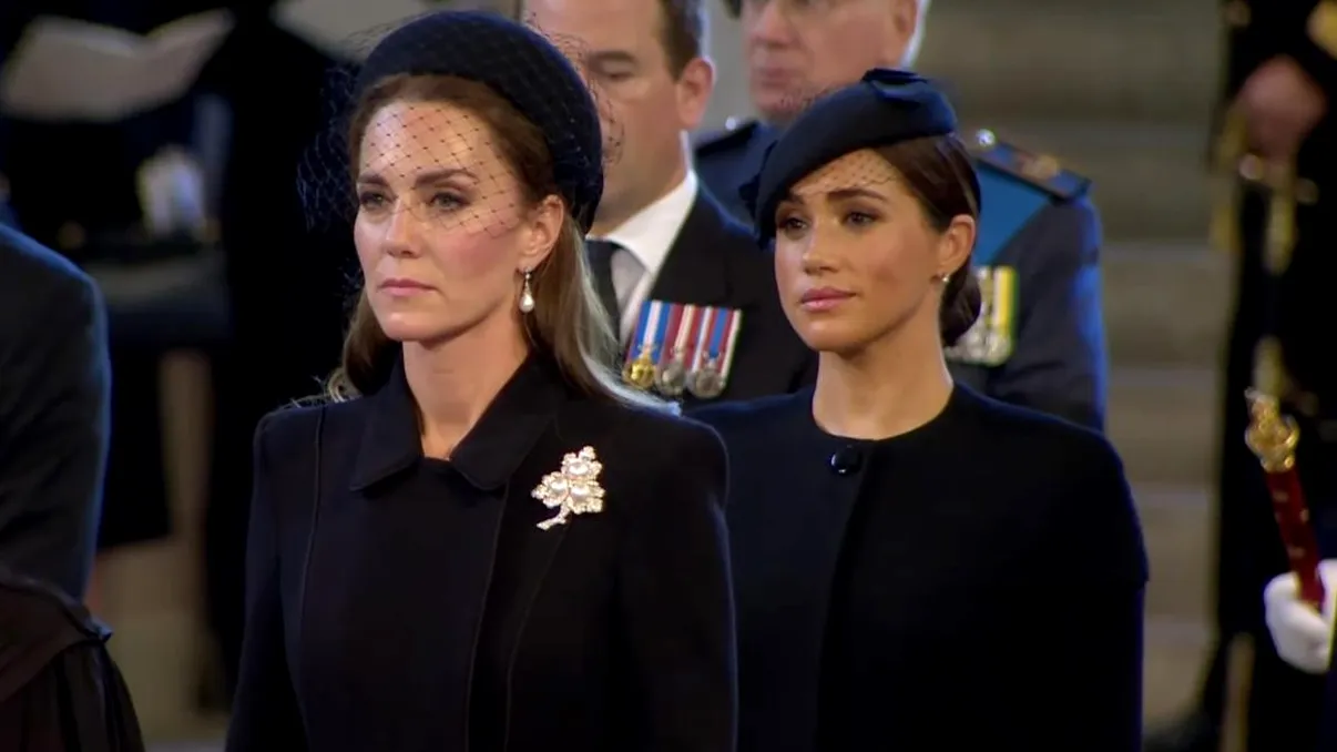 Cum s-a răzbunat Kate Middleton pe Meghan Markle. Fața neştiută a Prinţesei de Wales: 