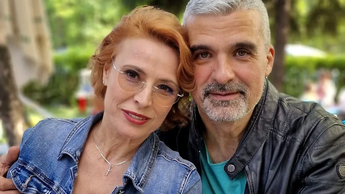 Cum se menține în formă Monica Davidescu. Actrița are un ritual special de îngrijire: “Am avut o erupție urâtă pe față” EXCLUSIV VIDEO