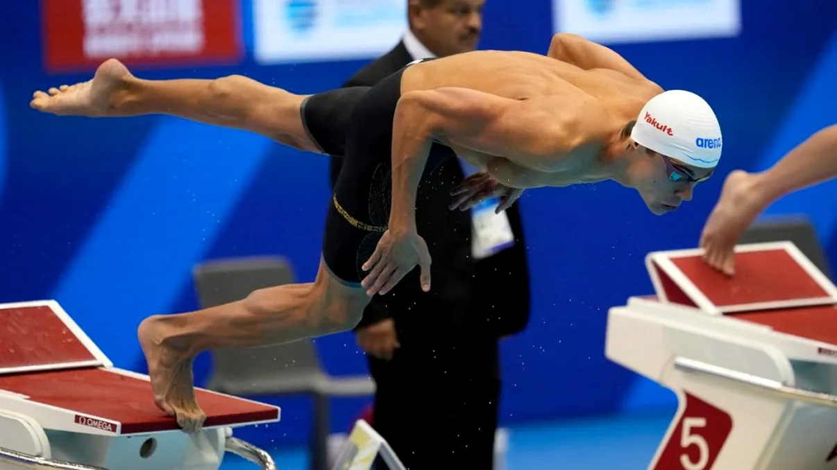 „Două dezamăgiri la Campionatele Mondiale pentru fenomenul României”. David Popovici, criticat de jurnaliștii de la L'Equipe și Gazzetta dello Sport