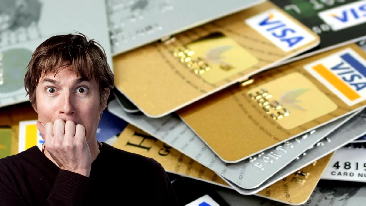 Românilor le dispar banii de pe card. O nouă fraudă online păcălește mii de utilizatori în fiecare zi