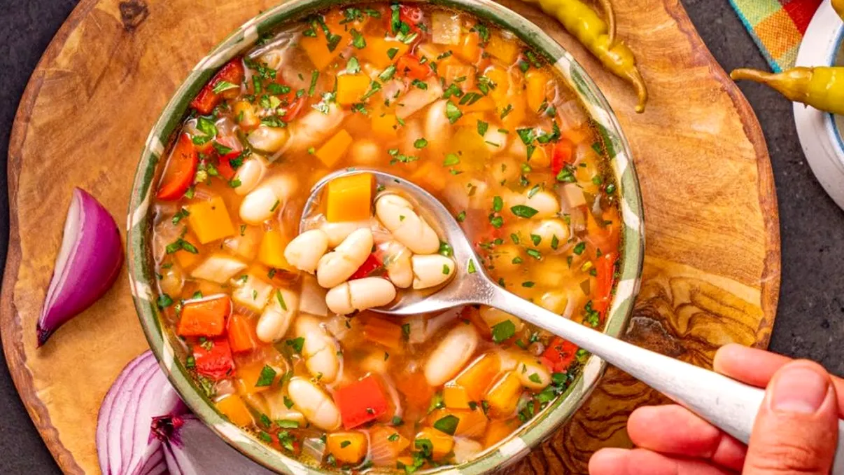 Cum faci cea mai bună fasole de post. Ce trebuie să faci cu legumele înainte de a le pune la fiert. Acesta este secretul, de fapt