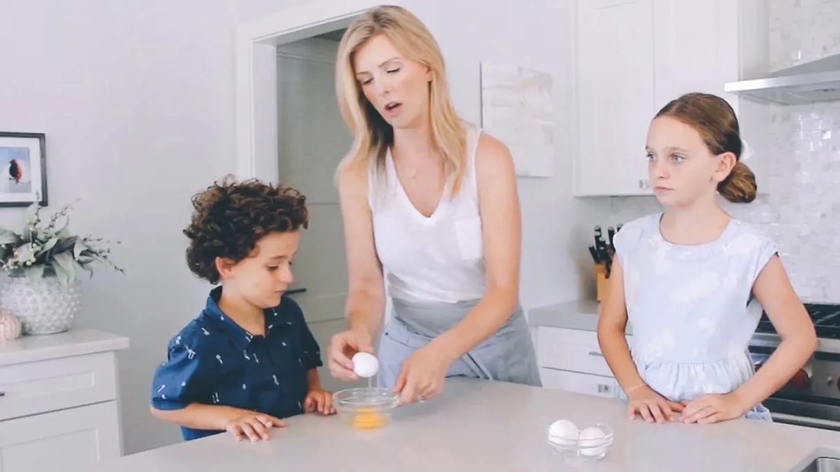 Gestul făcut de părinți copiilor lor, care ia amploare pentru popularitate pe TikTok. 