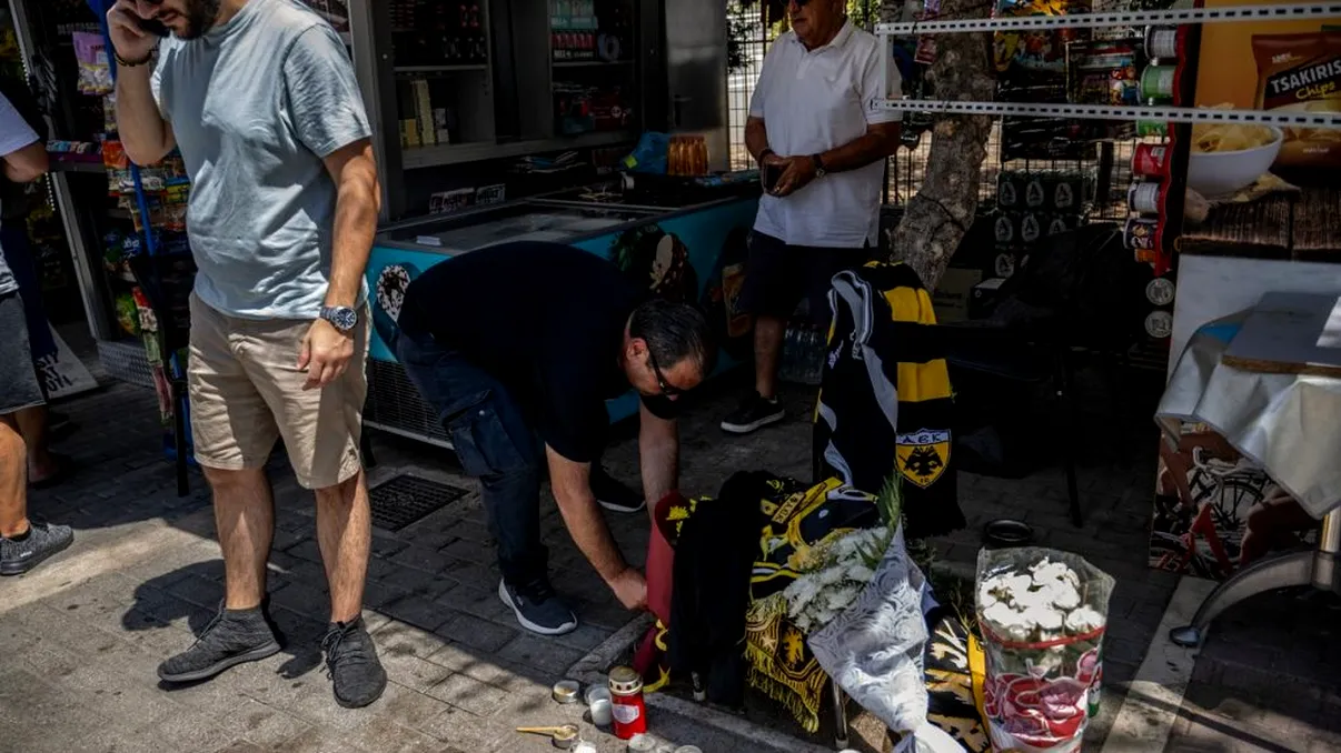 UEFA a suspendat un meci după confruntări violente între fani. Un suporter a fost ucis și alți cinci au ajuns la spital VIDEO