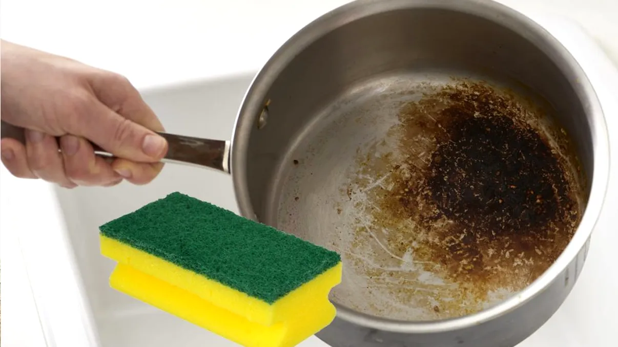 A curățat oala arsă cu acest ingredient natural. Nu a mai fost nevoie de detergent, rezultatul e uimitor