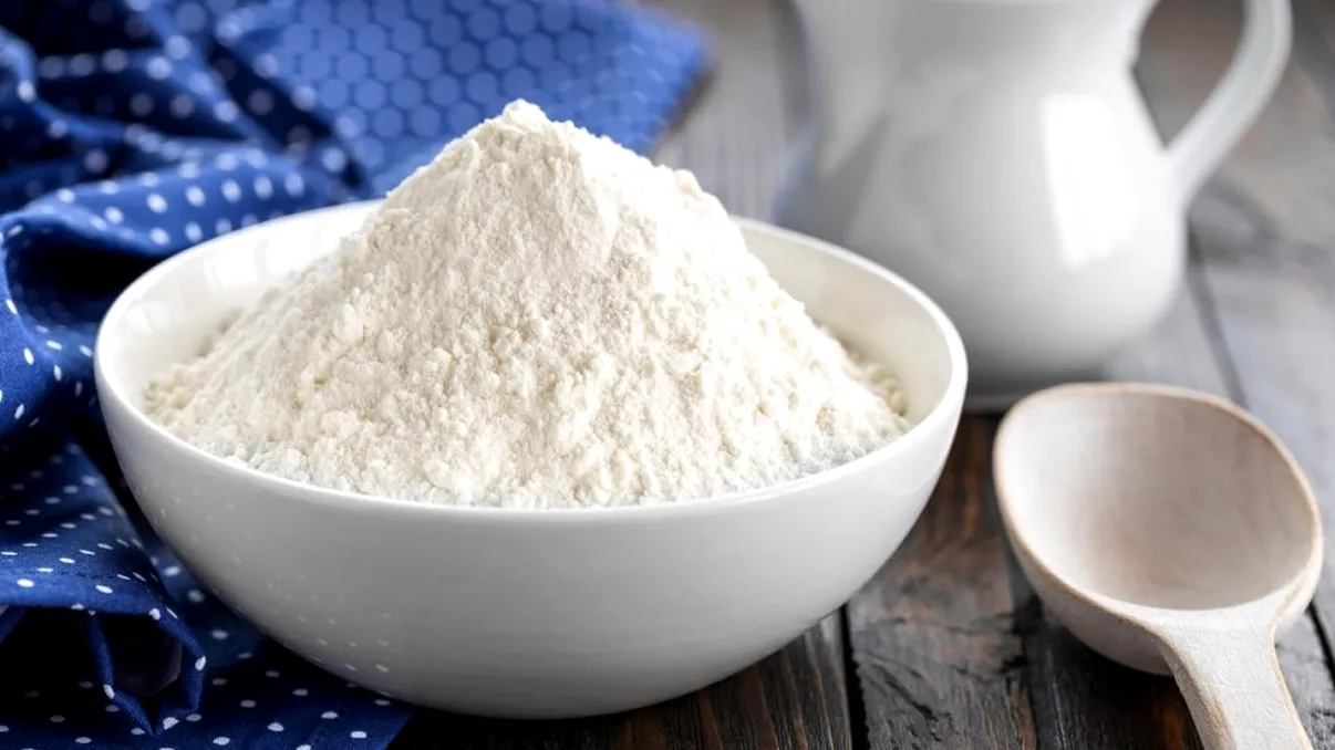 Făina de insecte, interzisă în aceste produse, în România. Legea a fost adoptată, românii pot răsufla liniştiţi