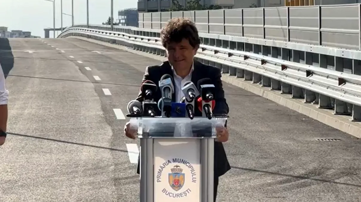 Pasajul rutier Doamna Ghica a fost inaugurat, astăzi, după o întârziere de 3 ani și jumătate. Motivul pentru care se va închide după 18 luni de circulație