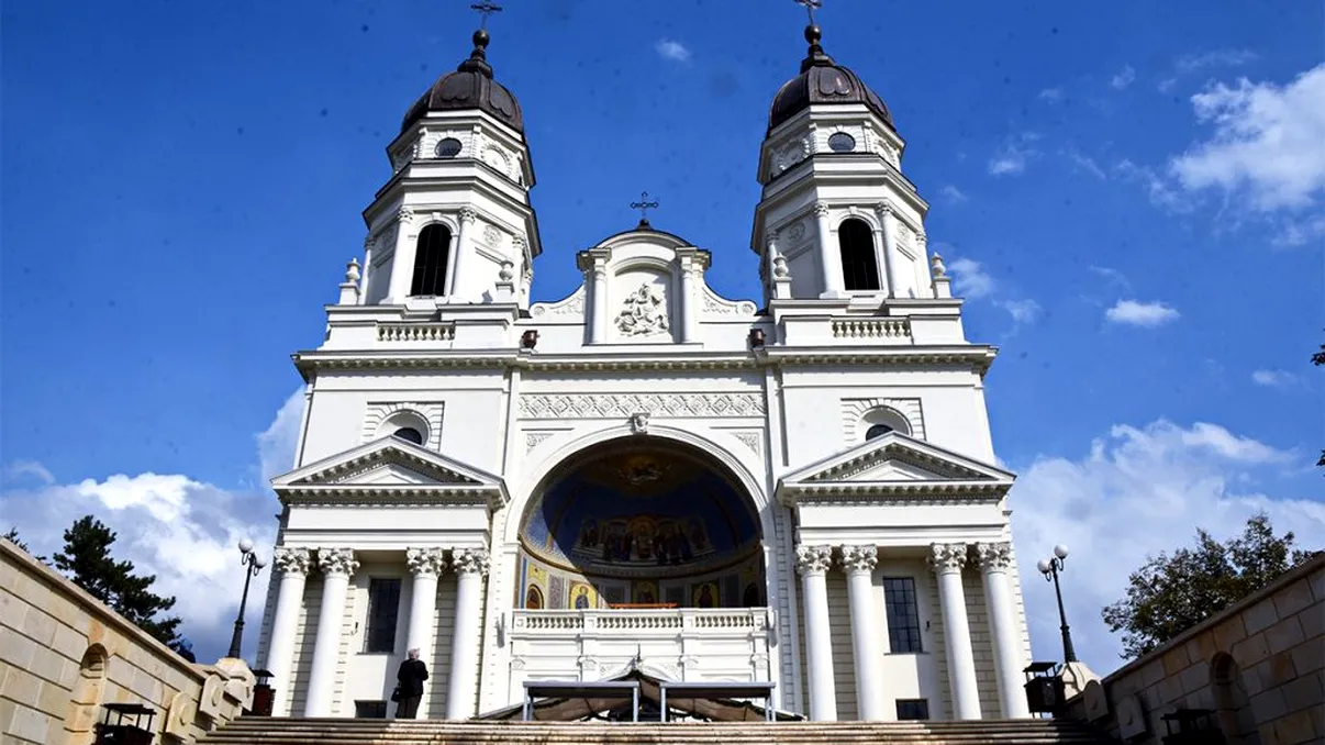 Biserica Sfânta Parascheva de la Iași, dărâmată din temelii. Ce s-a întâmplat cu monumentul și cine a refăcut construcția