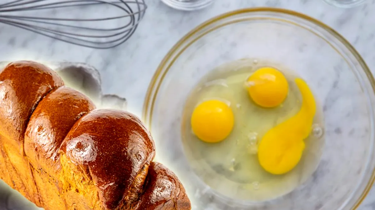 Ce trebuie să faci cu ouăle înainte de a le pune în cozonac. Doar aşa vor avea o culoare frumoasă, e secretul patiserilor