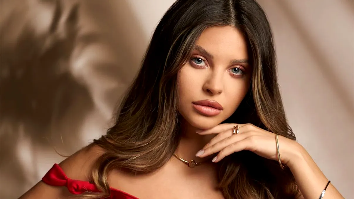 Ce vârstă are în realitate Valerie Lungu și de ce nimeni nu-i ghicește anii. Influencerița, despre schimbările din viața ei: “Petreceri și cluburi” VIDEO EXCLUSIV