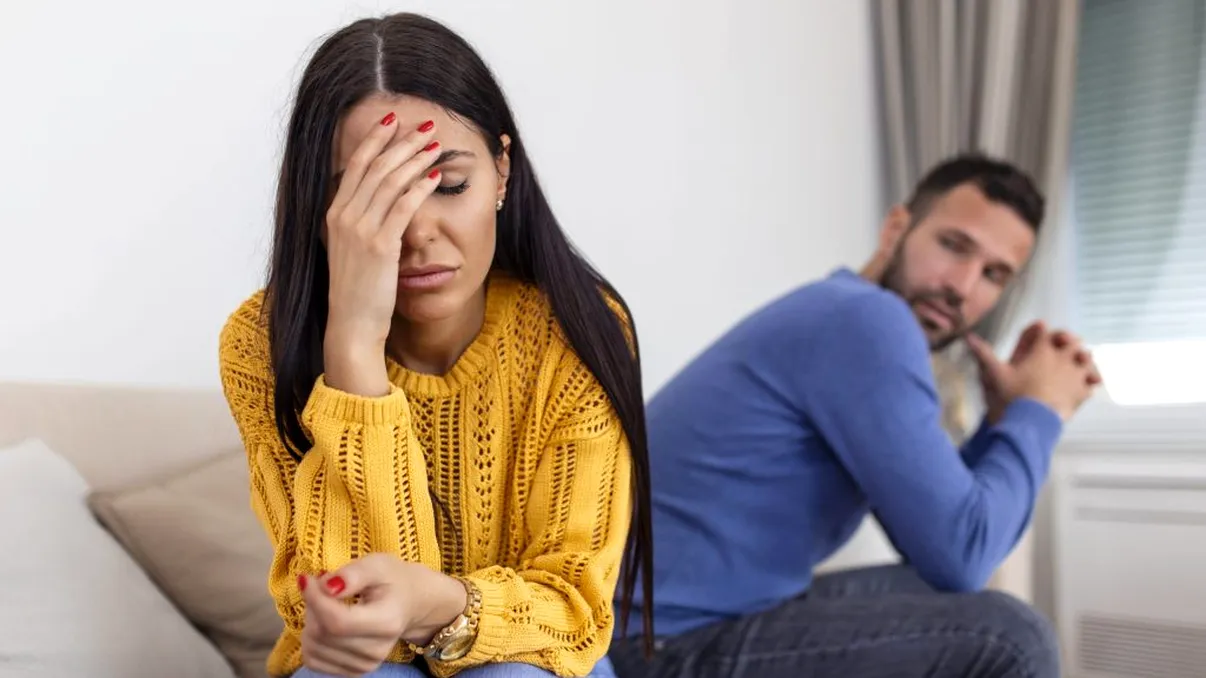 Femeia care nu-i dă voie soțului ei să doarmă în pat dacă nu face duș: ‘E dezgustător’