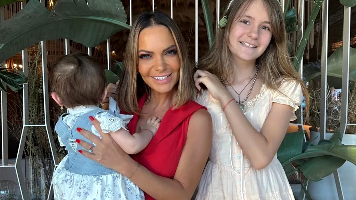 Andreea Antonescu, sfat prețios pentru fiica cea mare, Sienna. Ce nu ar accepta cântăreața: “Mă văd pe mine” VIDEO EXCLUSIV