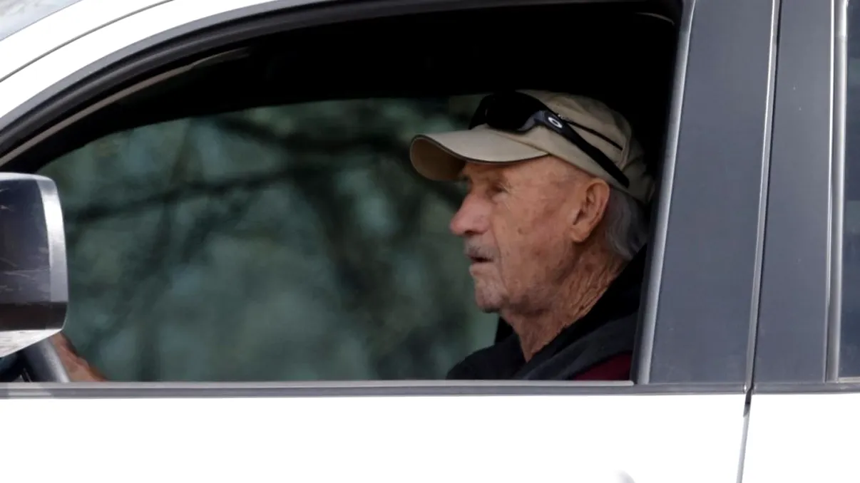 Marele actor de la Hollywood care a ajuns de nerecunoscut. A renunţat la filme definitiv, îţi dai seama cine este? Foto