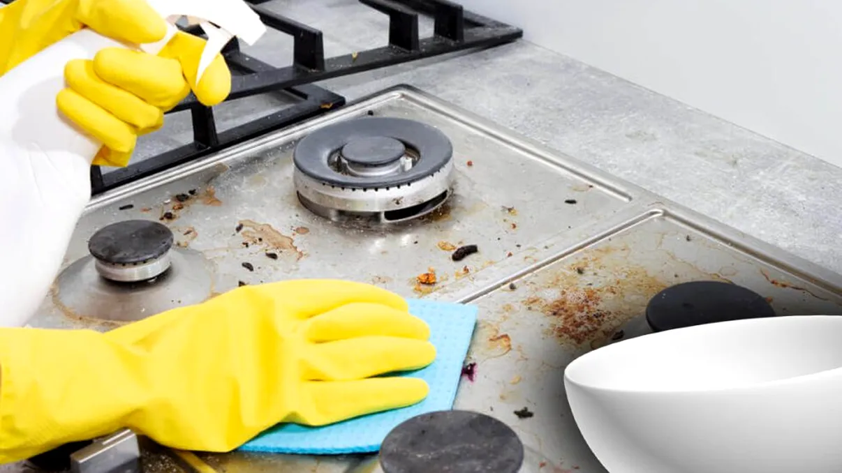 Amestecul puternic prin care vei scăpa de urmele de grăsime de la friptură. Aragazul și cuptorul vor străluci