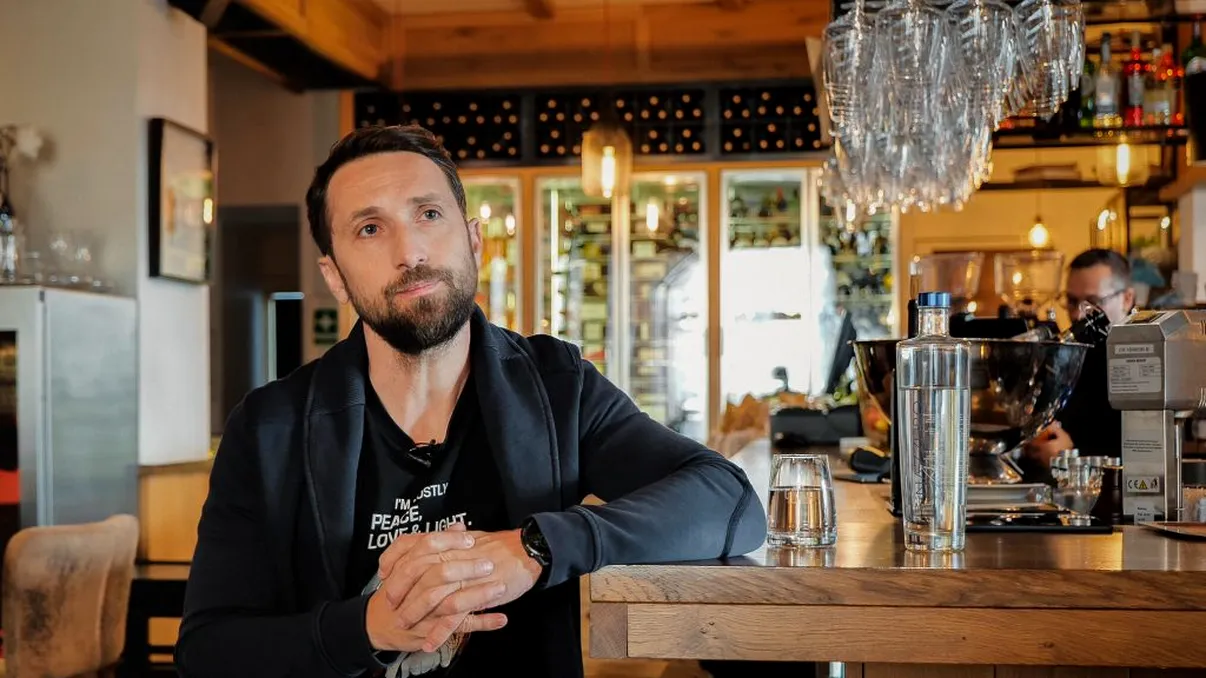 Ce îl deranjează cel mai mult pe Dani Oţil la clienţii săi din restaurante. Nu s-a sfiit să recunoască: 