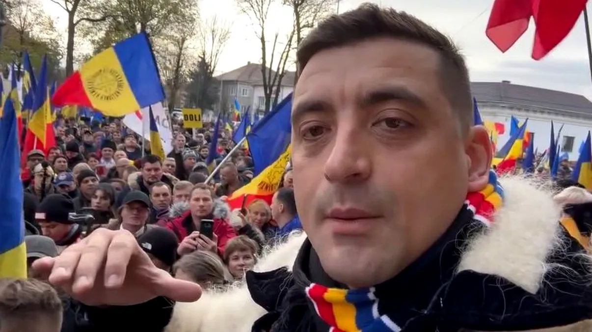 George Simion a mers la Alba-Iulia de Ziua Națională: ‘Faceți loc, vine la pâine’