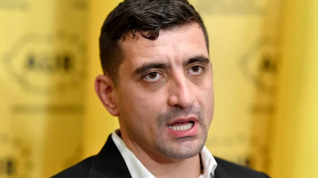 Cadoul inedit pe care George Simion i l-a făcut Papei Francisc. Liderul AUR l-a impresionat pe suveranul pontif