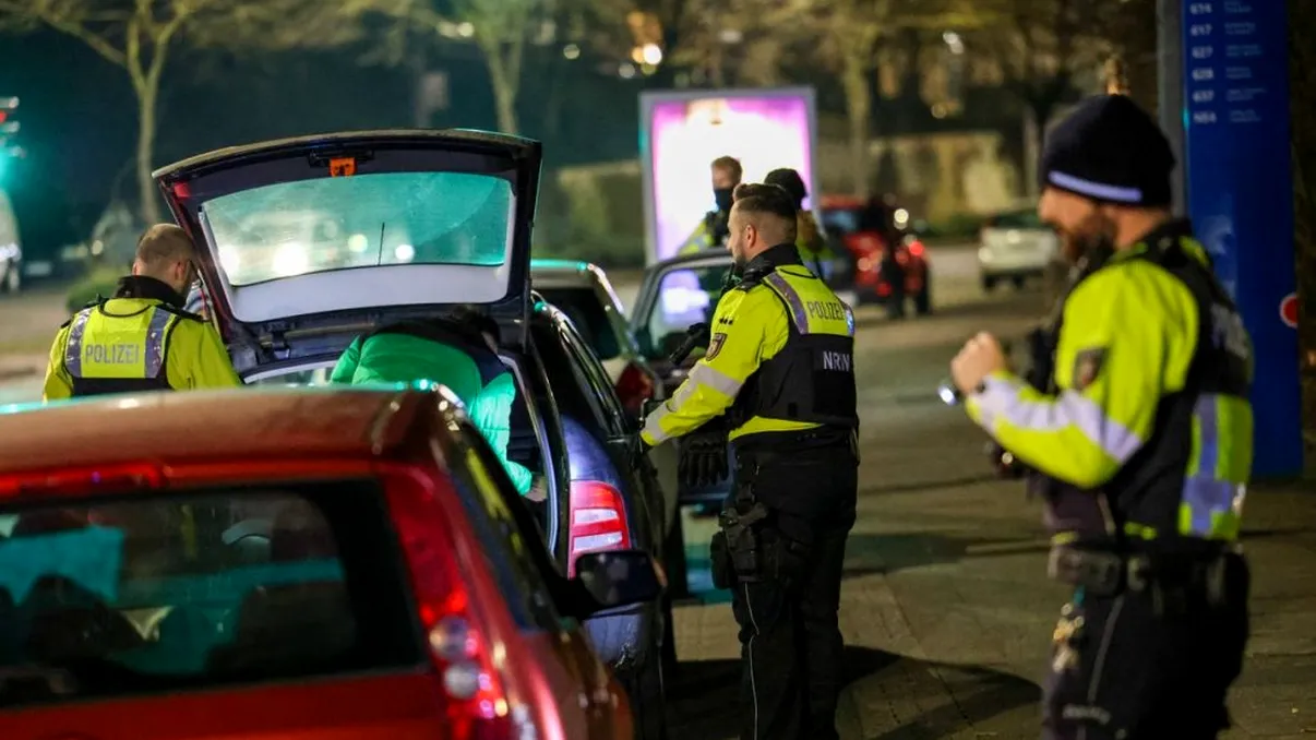 În cât timp dispare alcoolul din sânge, de fapt. Mare atenție dacă vei conduce astăzi