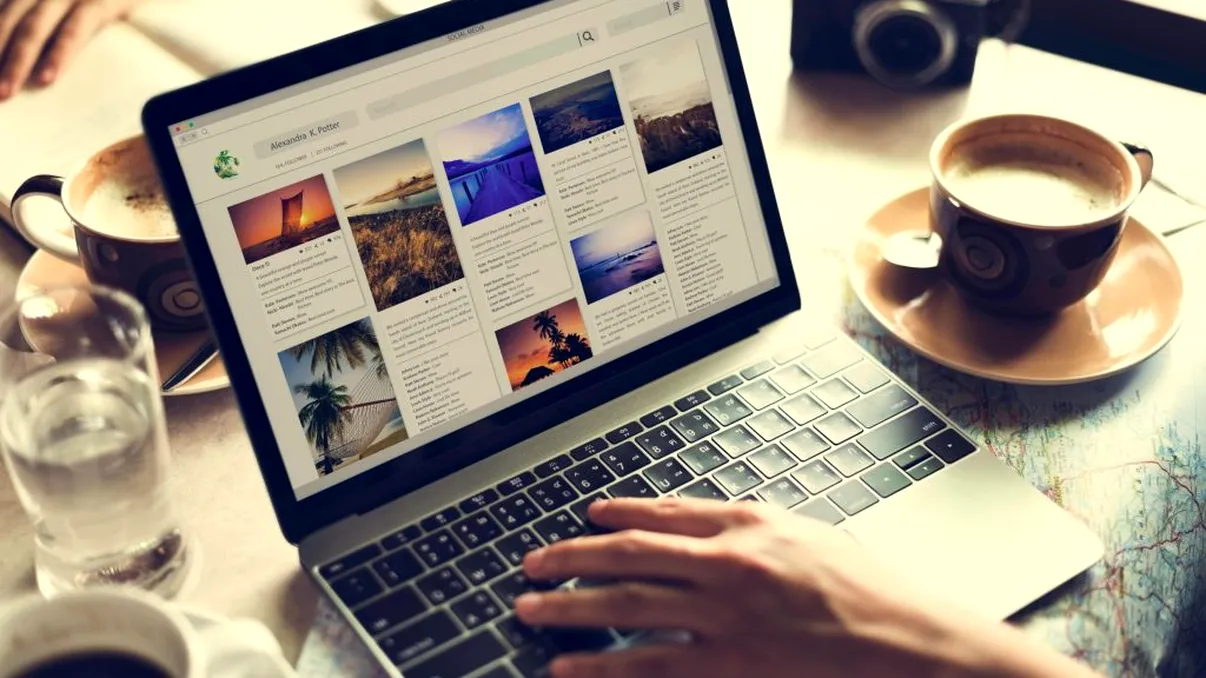 Țara în care oamenii nu vor mai putea intra liberi pe internet. Milioane de români merg acolo în fiecare an