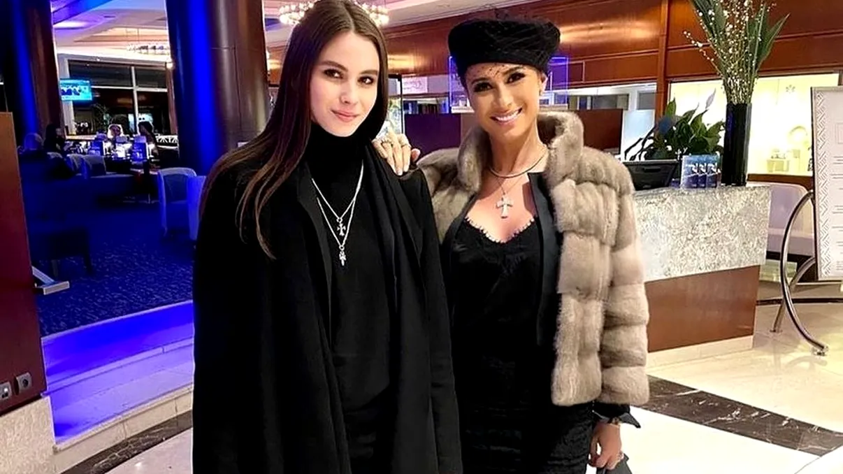 Cu ce se ocupă Rebecca, fiica cea mare a Anamariei Prodan. Meseria e neaşteptată, s-a mutat în America