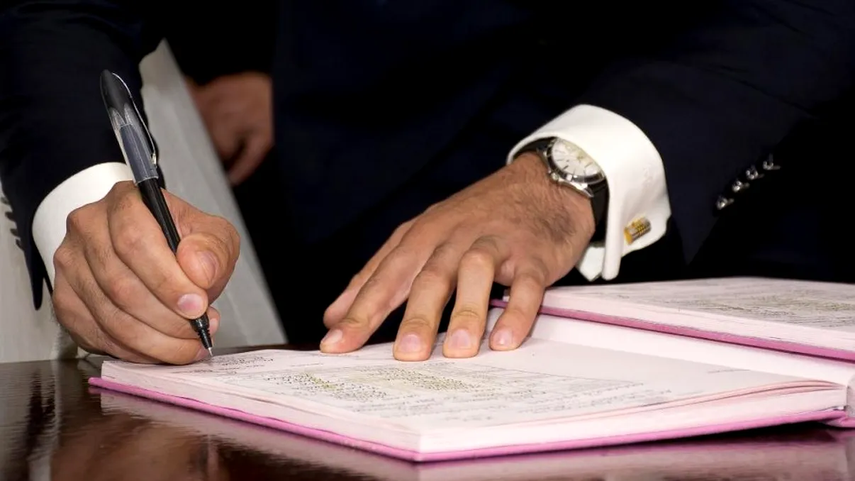 Legea moștenirii în 2024. Cum se împarte legal averea între copii și soție