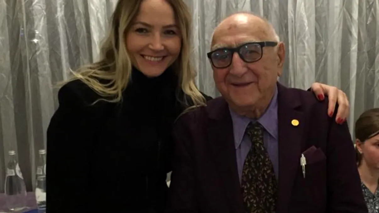 Legătura puţin ştiută dintre Octavia Geamănu şi regretatul Dinu Săraru. Scriitorul, un om important în viaţa vedetei: 