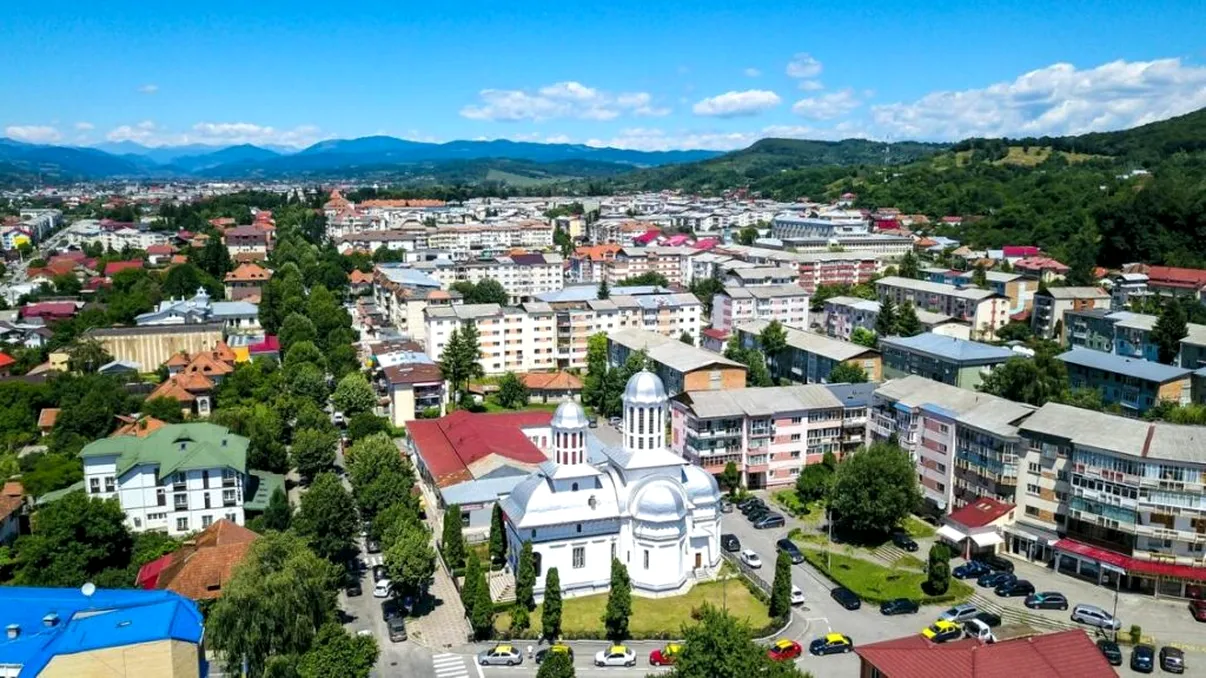 Oraşul din România în care se vorbeşte cel mai corect limba română. Ai trecut de multe ori prin el, dar habar nu aveai
