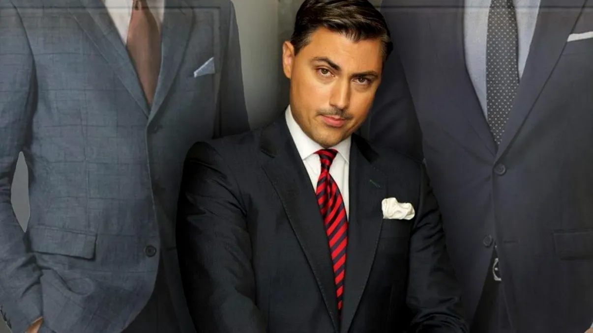 Cât costă costumele create de Alexandru Ciucu. Sfaturi de aur pentru politicieni în campania electorală 2024: ”Haina îl face pe om!” EXCLUSIV
