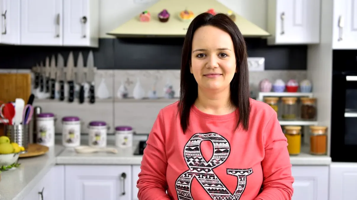 Cheesecake fără coacere după rețeta Jamilei. Iese mult mai bun decât pasca