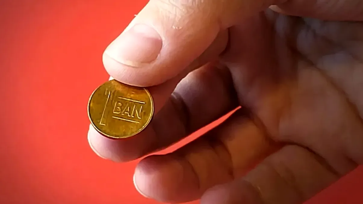 Moneda de 1 ban care îți poate aduce bani frumoși peste noapte. Caut-o acum prin sertare, sigur o mai ai
