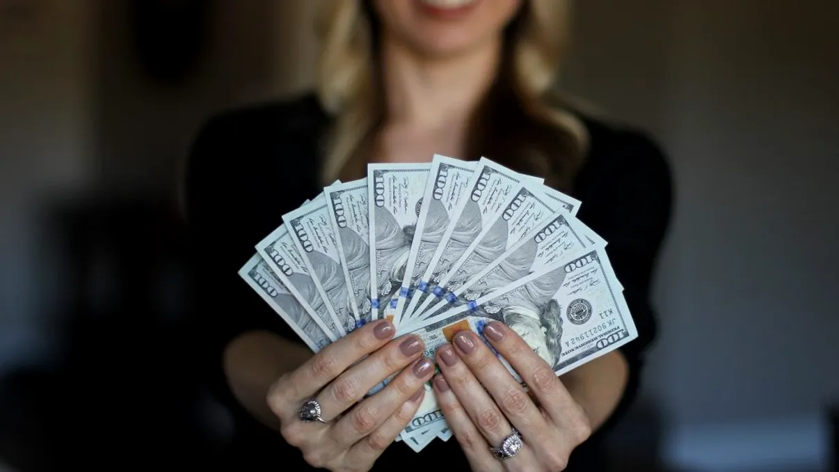 Obiectul pe care să îl ţii mereu în geantă pentru a nu rămâne fără bani. Atrage norocul financiar